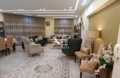 شقة - 3 غرف نوم - 2 حمامات للبيع في اوبرا سيتي - الحي السادس - الشيخ زايد - الجيزة