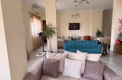 Roof - 2 Bedrooms - 2 Bathrooms for rent in Degla Square - Degla - Hay El Maadi - Cairo