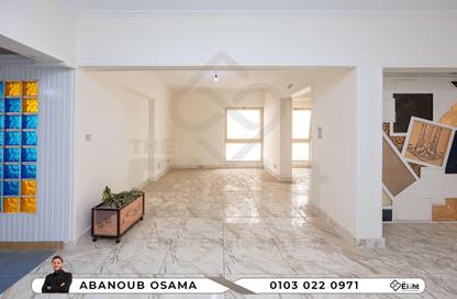 Apartment - 3 Bedrooms - 2 Bathrooms for sale in Roushdy - Hay Sharq - Alexandria