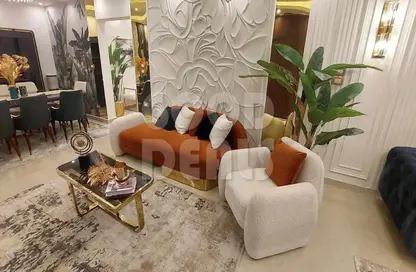 Apartment - 2 Bedrooms - 2 Bathrooms for sale in Salah Salem St. - Roxy - Heliopolis - Masr El Gedida - Cairo