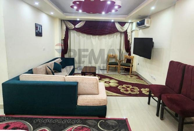 2OnaAUCGIFM - Property Main Image