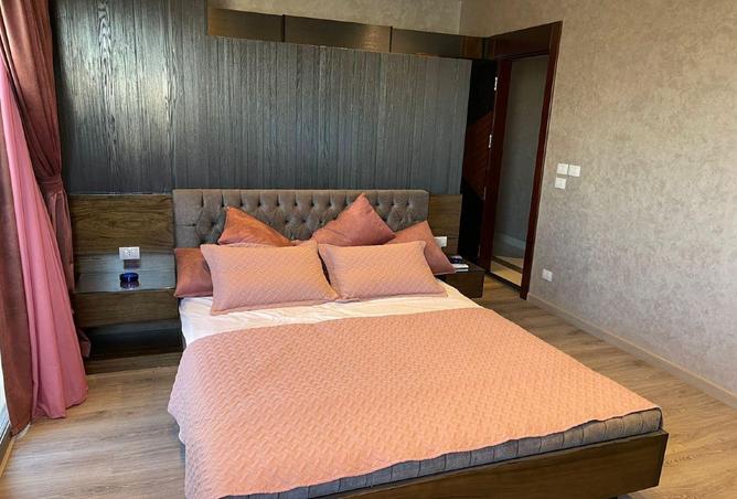 98502182 - Property Main Image