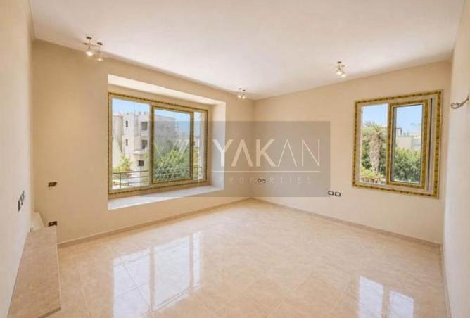 103198017 - Property Image 3
