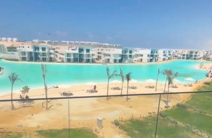 شاليه - 3 غرف نوم - 2 حمامات للبيع في فوكا باي - راس الحكمة - الساحل الشمالي شاليه - 3 غرف نوم - 2 حمامات للبيع في فوكا باي - راس الحكمة - الساحل الشمالي