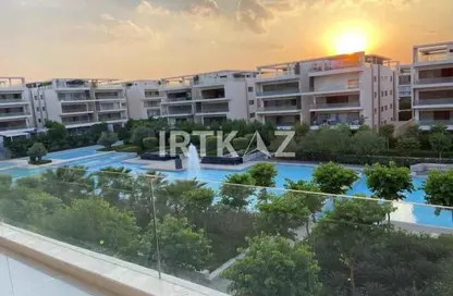 Apartment - 2 Bedrooms - 2 Bathrooms for sale in Lake View - 5th Settlement Compounds - The 5th Settlement - New Cairo City - Cairo