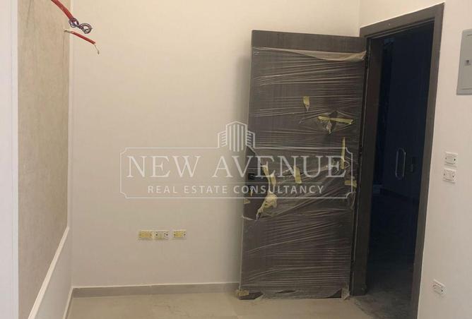 104877481 - Property Image 3