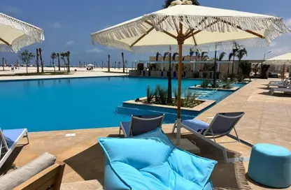 Chalet - 2 Bedrooms - 2 Bathrooms for sale in Seashore - Ras Al Hekma - North Coast