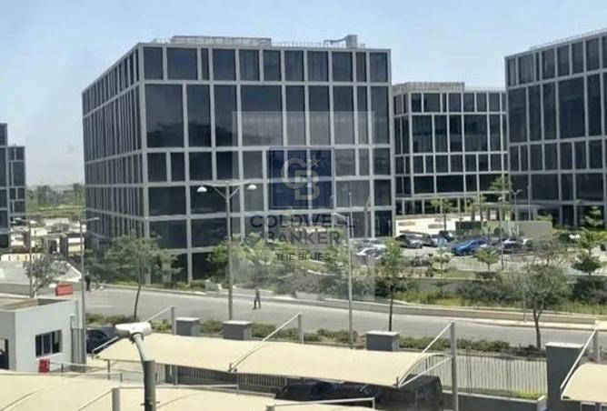 67729189 - Property Main Image