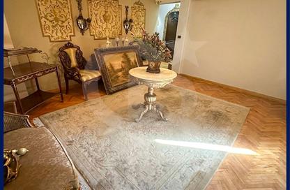 Apartment - 3 Bedrooms - 3 Bathrooms for sale in Abd Al Hameed El Deeb St. - Tharwat - Hay Sharq - Alexandria