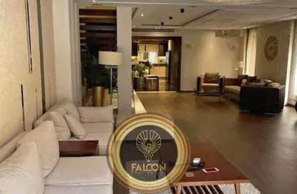 Apartment - 2 Bedrooms - 2 Bathrooms for sale in Hyde Park - New Cairo City - Cairo