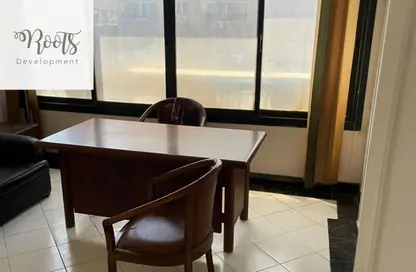 عيادة - 2 غرف نوم - 1 حمام للايجار في شارع العباسيه - عباسية - القاهرة