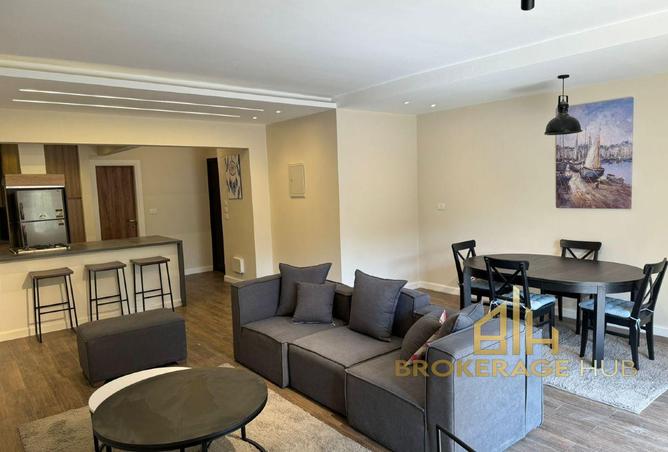 104593987 - Property Image 3
