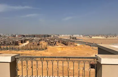Penthouse - 3 Bedrooms - 3 Bathrooms for rent in Village West - Sheikh Zayed Compounds - Sheikh Zayed City - Giza