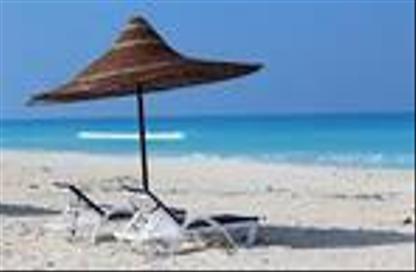 Chalet - 2 Bedrooms - 2 Bathrooms for sale in Mar Bay - Ras Al Hekma - North Coast