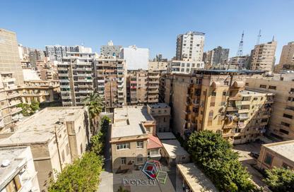 شقة - 3 غرف نوم - 2 حمامات للبيع في شارع بن حوقل - سان ستيفانو - حي شرق - الاسكندرية