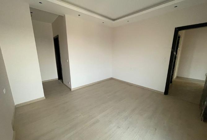 8529245 - Property Image 3