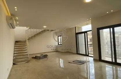 Penthouse - 3 Bedrooms - 3 Bathrooms for rent in Moon Residences - Fifth Square - The 5th Settlement - New Cairo City - Cairo