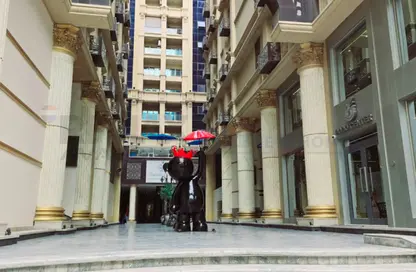 شقة - 3 غرف نوم - 3 حمامات للبيع في ميدان سموحة - سموحة - حي شرق - الاسكندرية