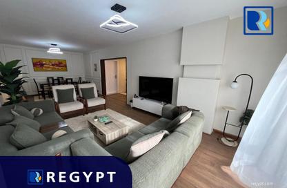 Apartment - 4 Bedrooms - 3 Bathrooms for rent in Mohamed Mazhar St. - Zamalek - Cairo