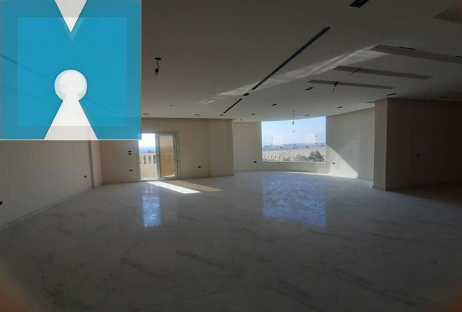 8588155 - Property Image 2