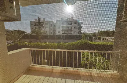 Apartment - 2 Bedrooms - 2 Bathrooms for sale in The Address East - 90 Street - The 5th Settlement - New Cairo City - Cairo