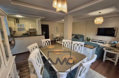 Apartment - 3 Bedrooms - 2 Bathrooms for rent in Doctor Yassin Abdel Ghaffar St. - Area C - Ganoob El Acadimia - New Cairo City - Cairo