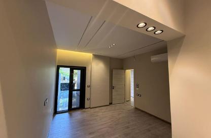 Apartment - 2 Bedrooms - 2 Bathrooms for sale in El Patio Oro - 5th Settlement Compounds - The 5th Settlement - New Cairo City - Cairo