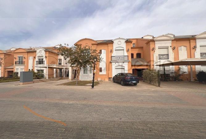 60230763 - Property Image 2