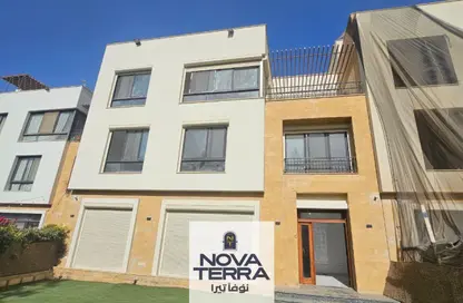 فيلا - 4 غرف نوم - 5 حمامات للبيع في بيفرلي هيلز - كمبوندات الشيخ زايد - الشيخ زايد - الجيزة