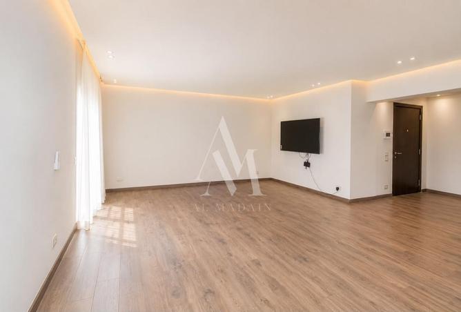 83680333 - Property Image 3