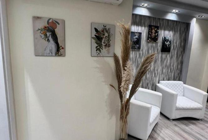 8701806 - Property Image 2