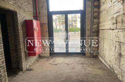 Retail - Studio - 2 Bathrooms for rent in Sodic West - Sheikh Zayed Compounds - Sheikh Zayed City - Giza