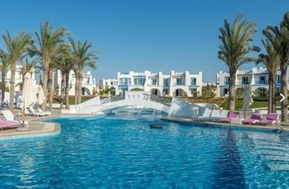 Chalet - 3 Bedrooms - 2 Bathrooms for sale in Mountain View - Ras Al Hekma - North Coast