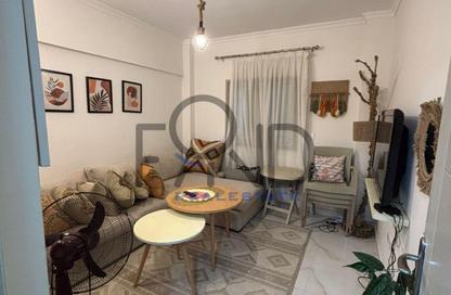 Apartment - 3 Bedrooms - 2 Bathrooms for rent in Talaat Harb Axis - District 2 - The 5th Settlement - New Cairo City - Cairo