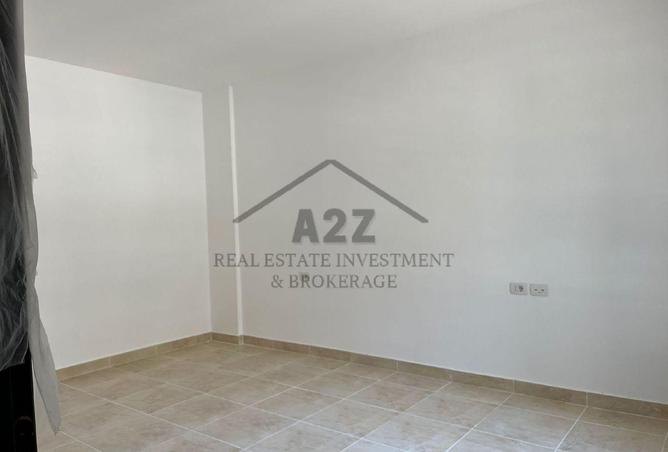 8669030 - Property Image 2