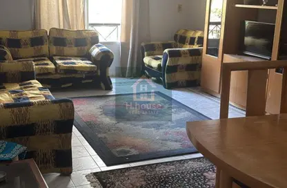 شقة - 2 غرف نوم - 1 حمام للايجار في شارع طه حسين - الرحاب المرحلة الأولى - الرحاب - مدينة القاهرة الجديدة - القاهرة