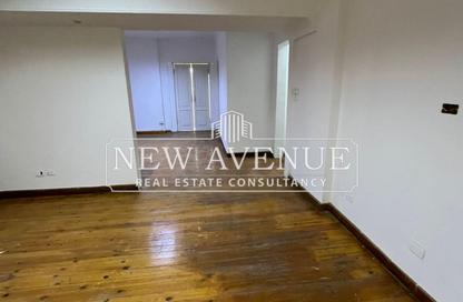 Office Space - 2 Bedrooms - 2 Bathrooms for rent in Sarayat Al Maadi - Hay El Maadi - Cairo