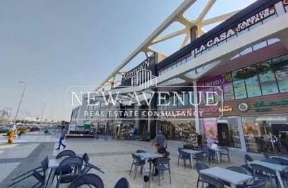 Retail - Studio - 2 Bathrooms for rent in Midtown - South Investors Area - New Cairo City - Cairo