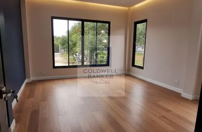 Apartment - 4 Bedrooms - 3 Bathrooms for sale in Moon Residences - Fifth Square - The 5th Settlement - New Cairo City - Cairo