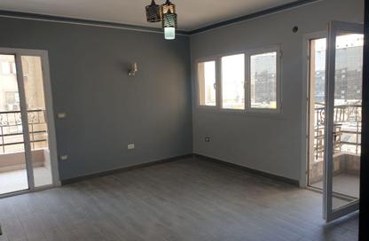 Office Space - 3 Bedrooms - 3 Bathrooms for rent in Ashgar Darna - Zahraa El Maadi - Hay El Maadi - Cairo