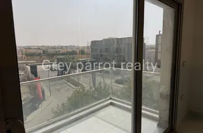 (بنتهاوس  (روف - 3 غرف نوم - 3 حمامات للبيع في جاليريا  مون فالى - المستثمرين الجنوبية - مدينة القاهرة الجديدة - القاهرة