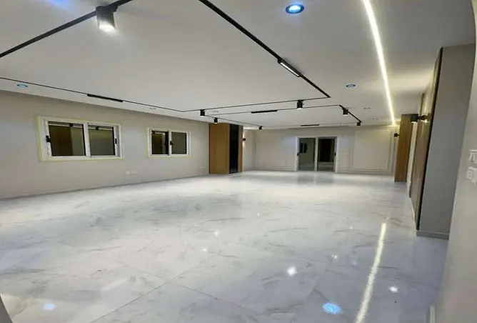 99390779 - Property Image 2