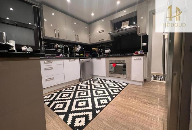 67219389 - Property Image 2