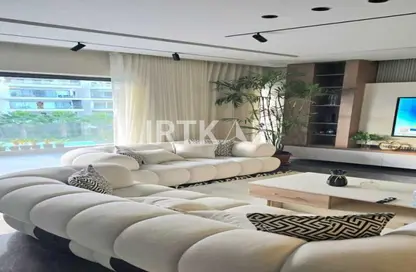 Apartment - 3 Bedrooms - 3 Bathrooms for sale in New Cairo City - Cairo