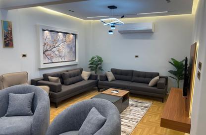 Apartment - 2 Bedrooms - 2 Bathrooms for rent in Mohamed Zaki Mounir St. - 6th Zone - Nasr City - Cairo