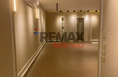 Apartment - 2 Bedrooms - 2 Bathrooms for rent in October Plaza - 6 October Compounds - 6 October City - Giza