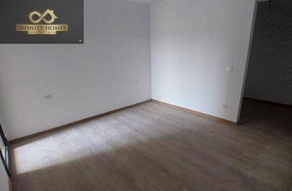 شقة - 3 غرف نوم - 3 حمامات للايجار في مون ريزيدنس - فيفث سكوير - التجمع الخامس - مدينة القاهرة الجديدة - القاهرة