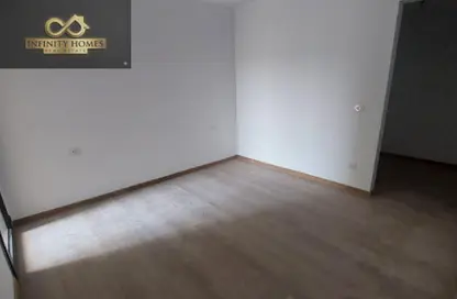 شقة - 3 غرف نوم - 3 حمامات للايجار في مون ريزيدنس - فيفث سكوير - التجمع الخامس - مدينة القاهرة الجديدة - القاهرة