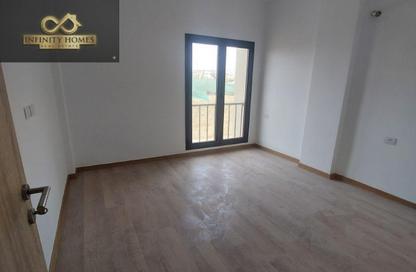 شقة - 3 غرف نوم - 3 حمامات للايجار في مون ريزيدنس - فيفث سكوير - التجمع الخامس - مدينة القاهرة الجديدة - القاهرة