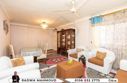 Apartment - 3 Bedrooms - 1 Bathroom for sale in Al Yaman St. - Sidi Gaber - Hay Sharq - Alexandria
